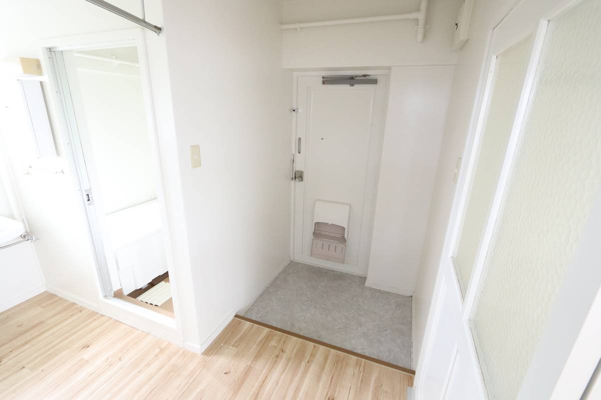 Khu vực cửa ra vào Village House Kute ở Oda-shi