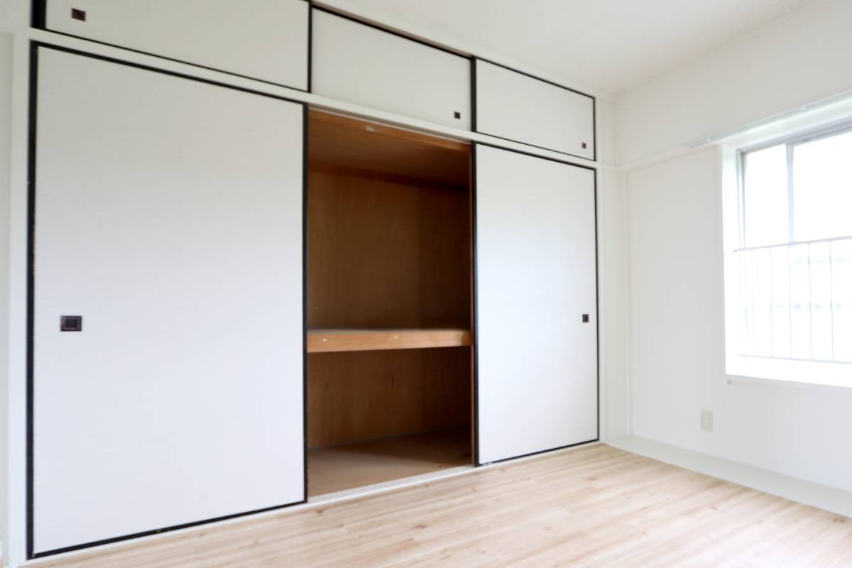 Gudang di Village House Kute di Oda-shi