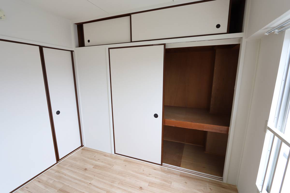 Gudang di Village House Kuga di Iwakuni-shi