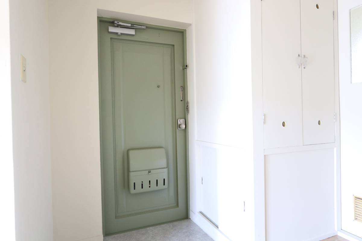 鳥取市ビレッジハウス湖山の玄関