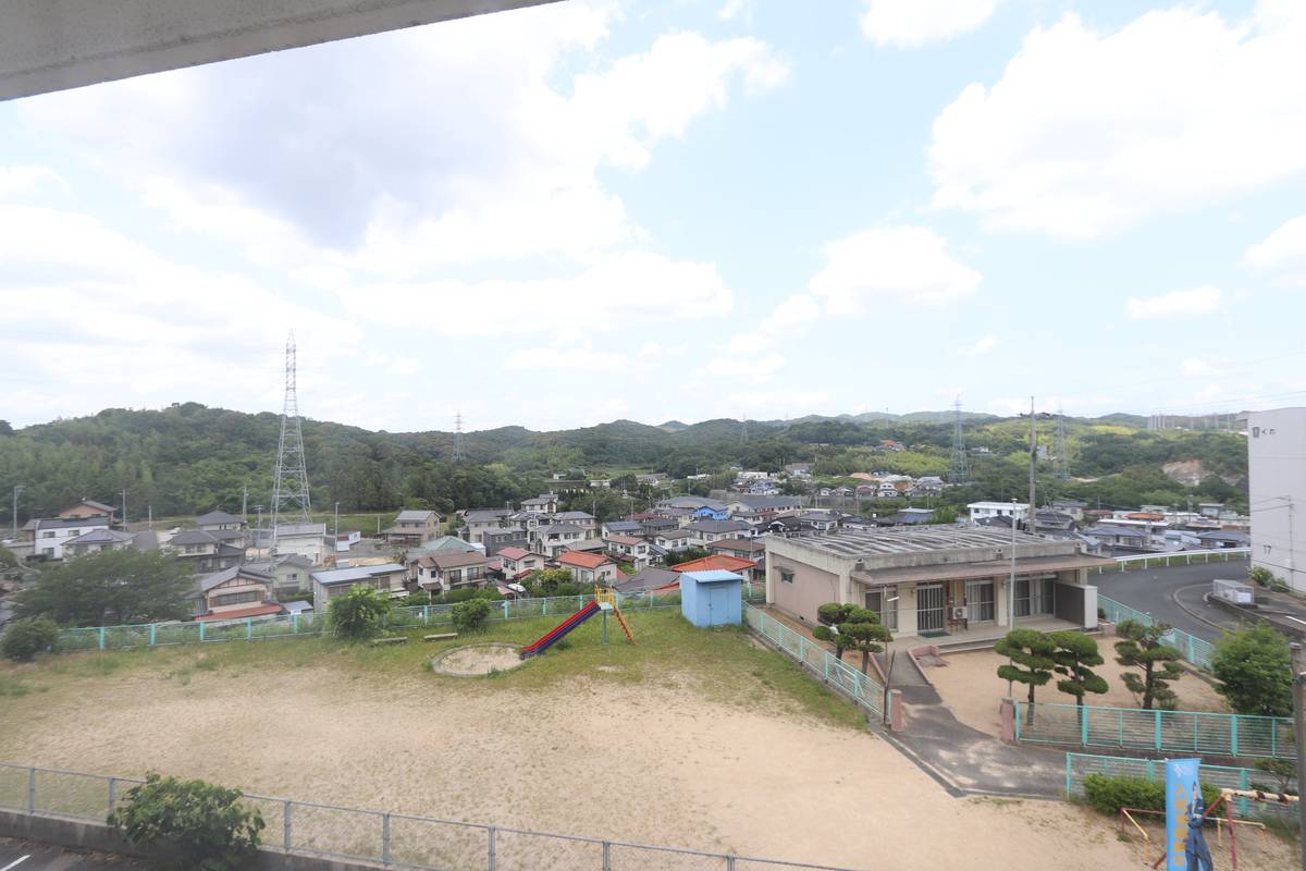 Tầm nhìn từ Village House Obayama Dai 2 ở Ube-shi