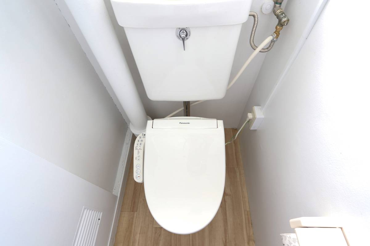 東区ビレッジハウス西大寺のトイレ