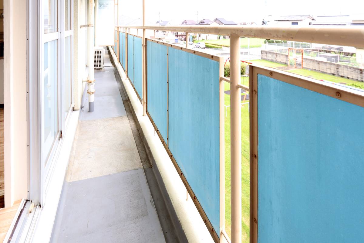 津山市ビレッジハウス高野のバルコニー