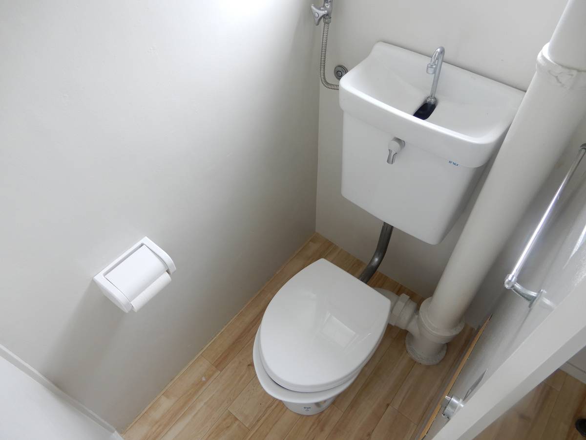 Toilet di Village House Inokuchi di Nishi-ku