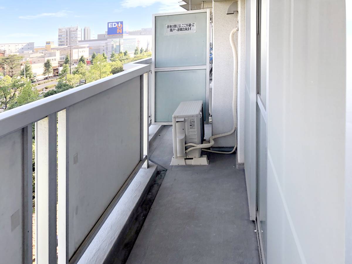 Ban công của Village House Hiroshima Kusatsu ở Nishi-ku