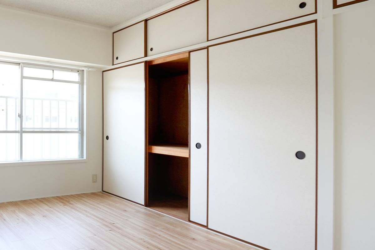 Hofu-shi ရှိ Village House Kita Yamate ၏ ပစ္စည်းထားရန်နေရာ