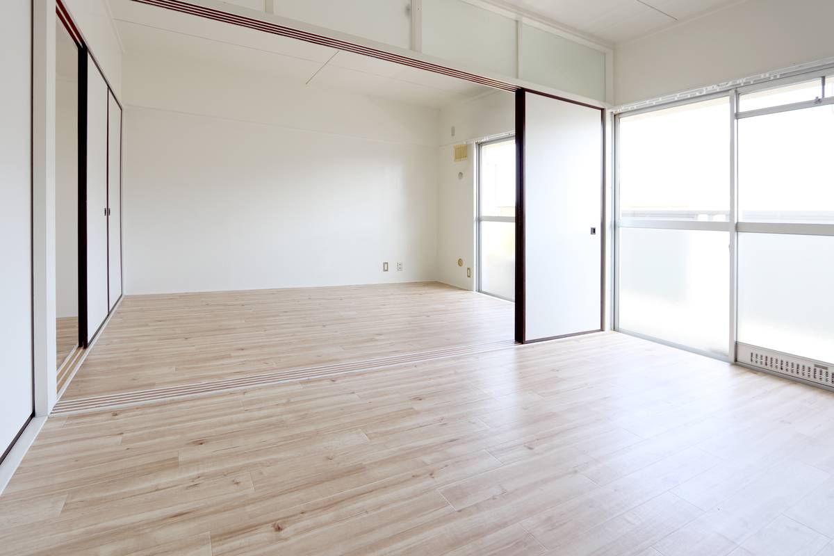 Ruang Tamu di Village House Aoyama 2 di Gotsu-shi