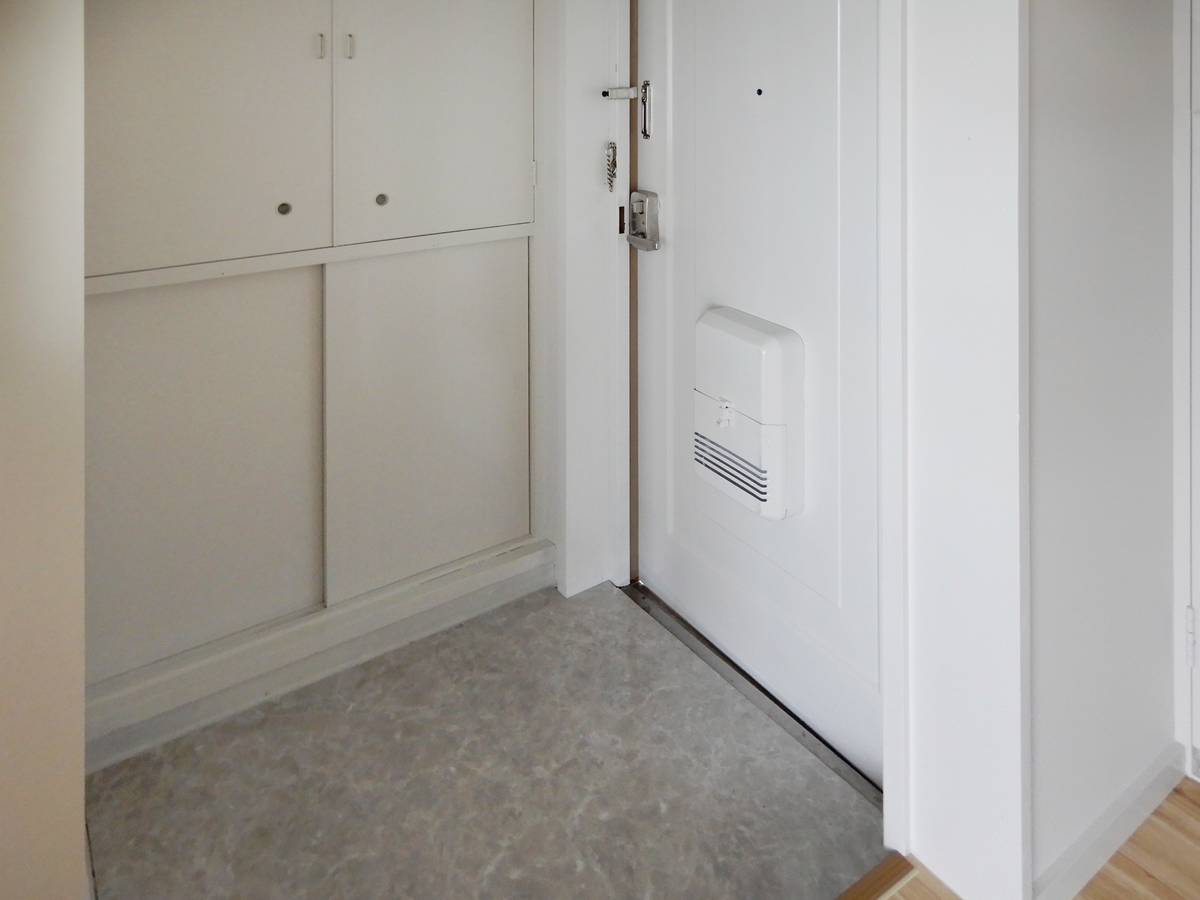 宇部市ビレッジハウス楠Ⅱの玄関