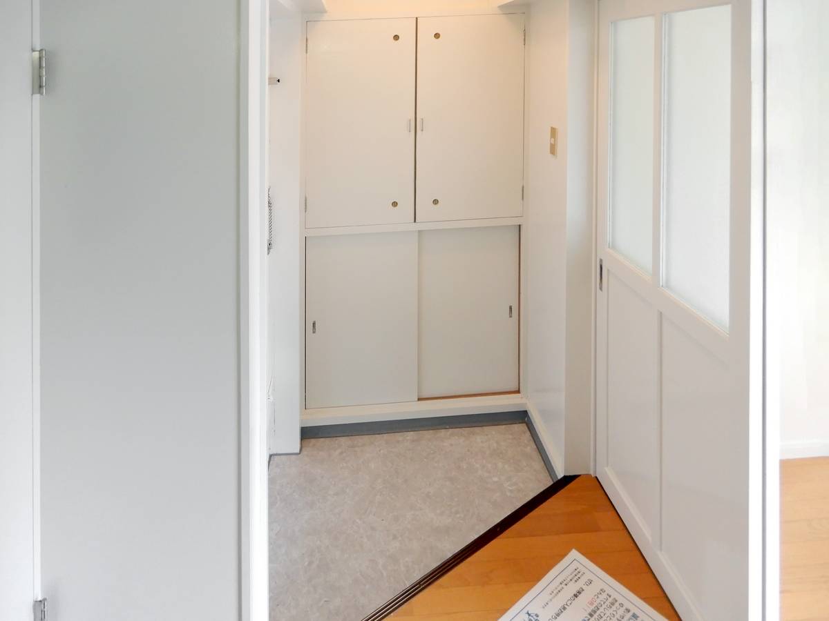 宇部市ビレッジハウス楠Ⅱの玄関