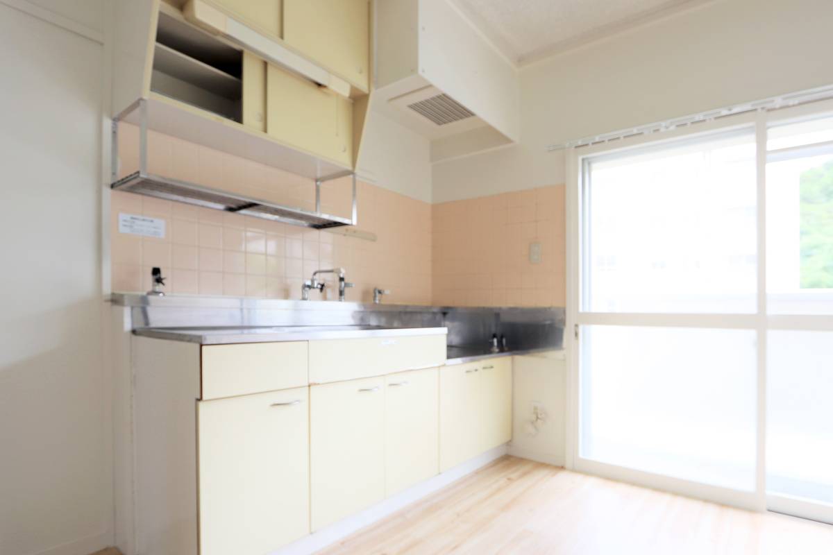 Khu vực bếp của Village House Ooda ở Oda-shi