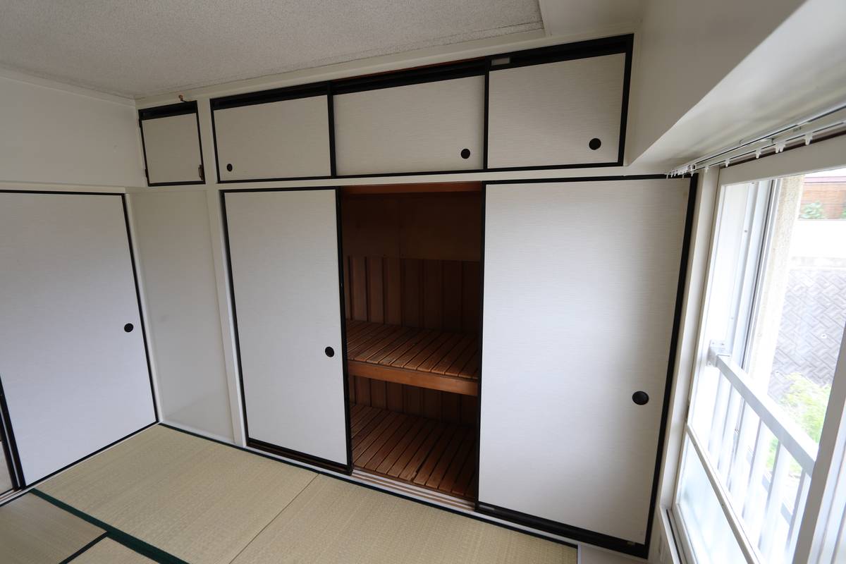 Storage Space in Village House Ooda in Oda-shi