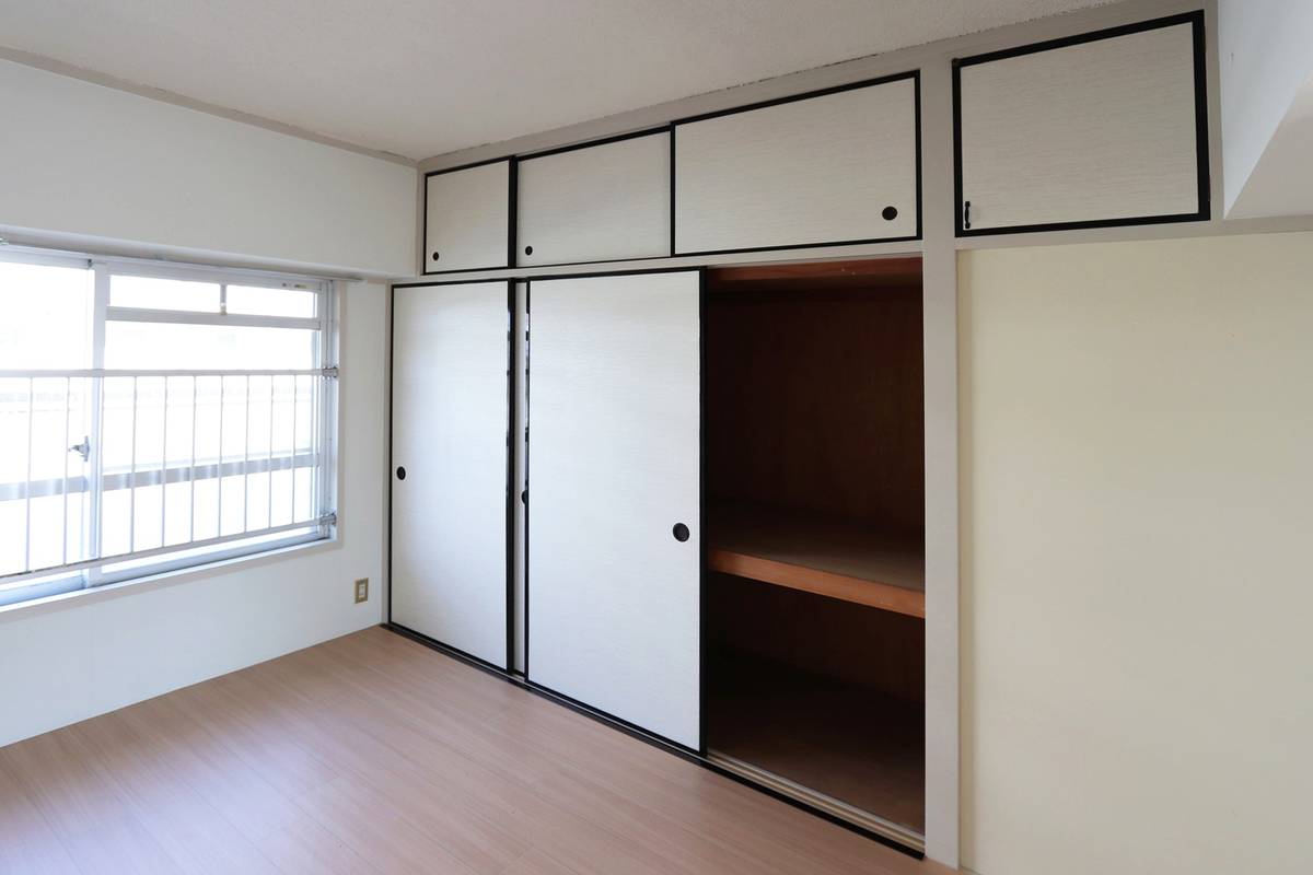Storage Space in Village House Ooda in Oda-shi