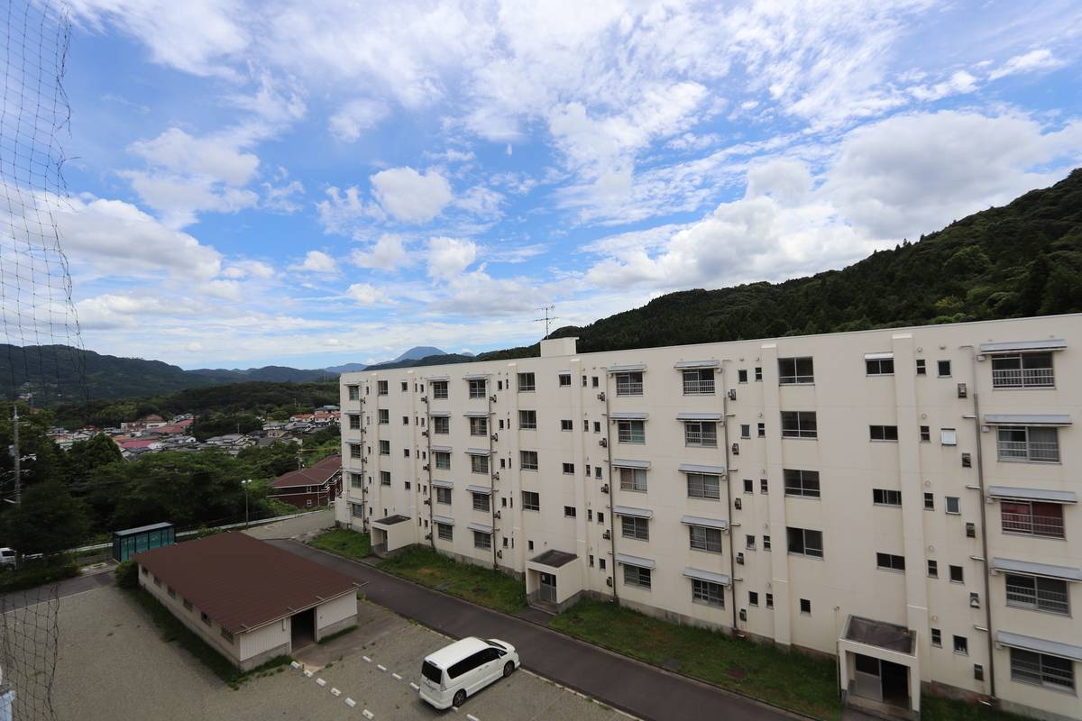 Tầm nhìn từ Village House Ooda ở Oda-shi