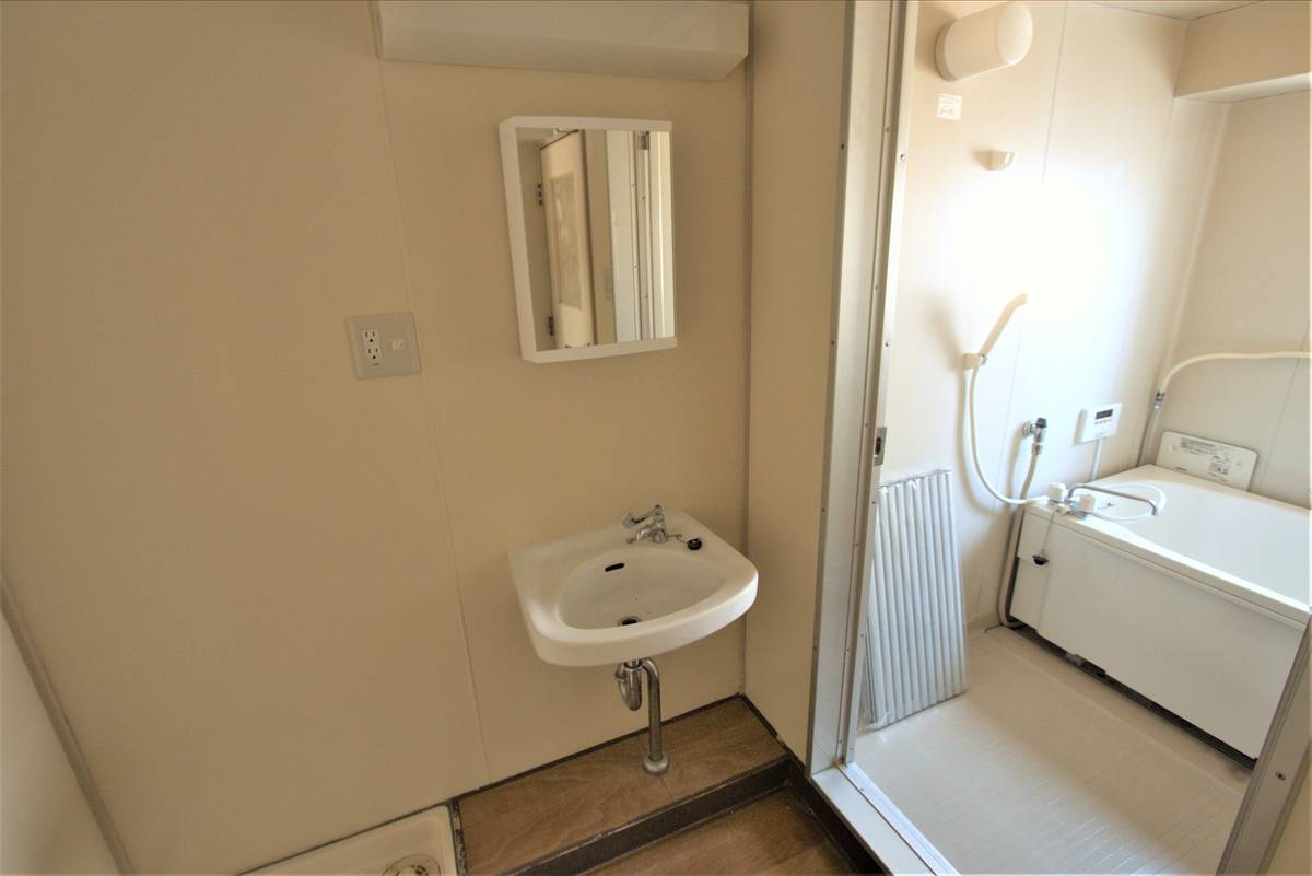 米子市ビレッジハウス米子の洗面所