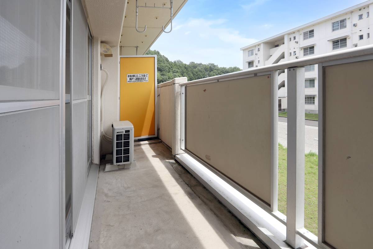 Ban công của Village House Hongo Nashiwa ở Mihara-shi