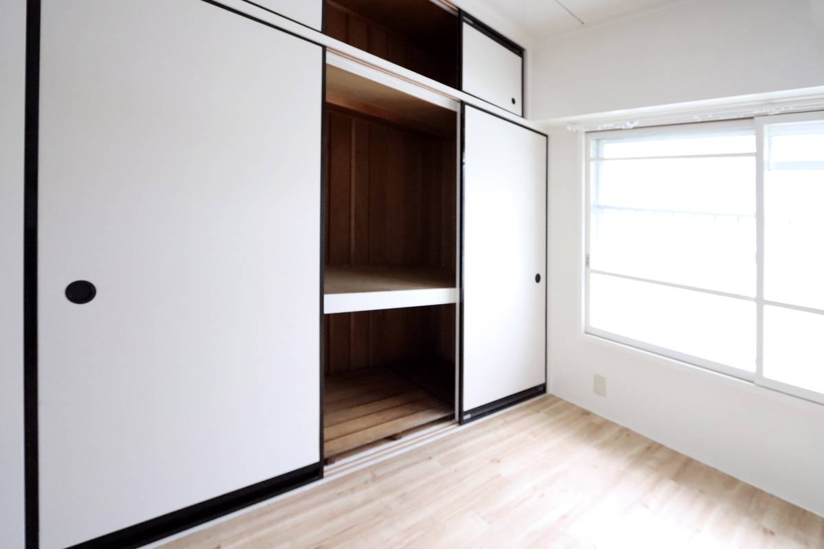 Khu vực chứa đồ của Village House Takebe Yosida ở Kita-ku