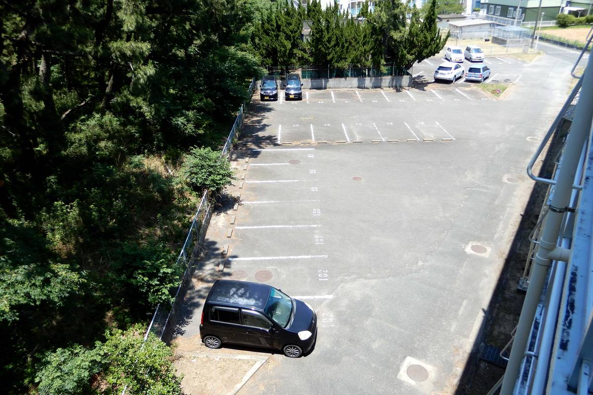 Tầm nhìn từ Village House Koga ở Koga-shi