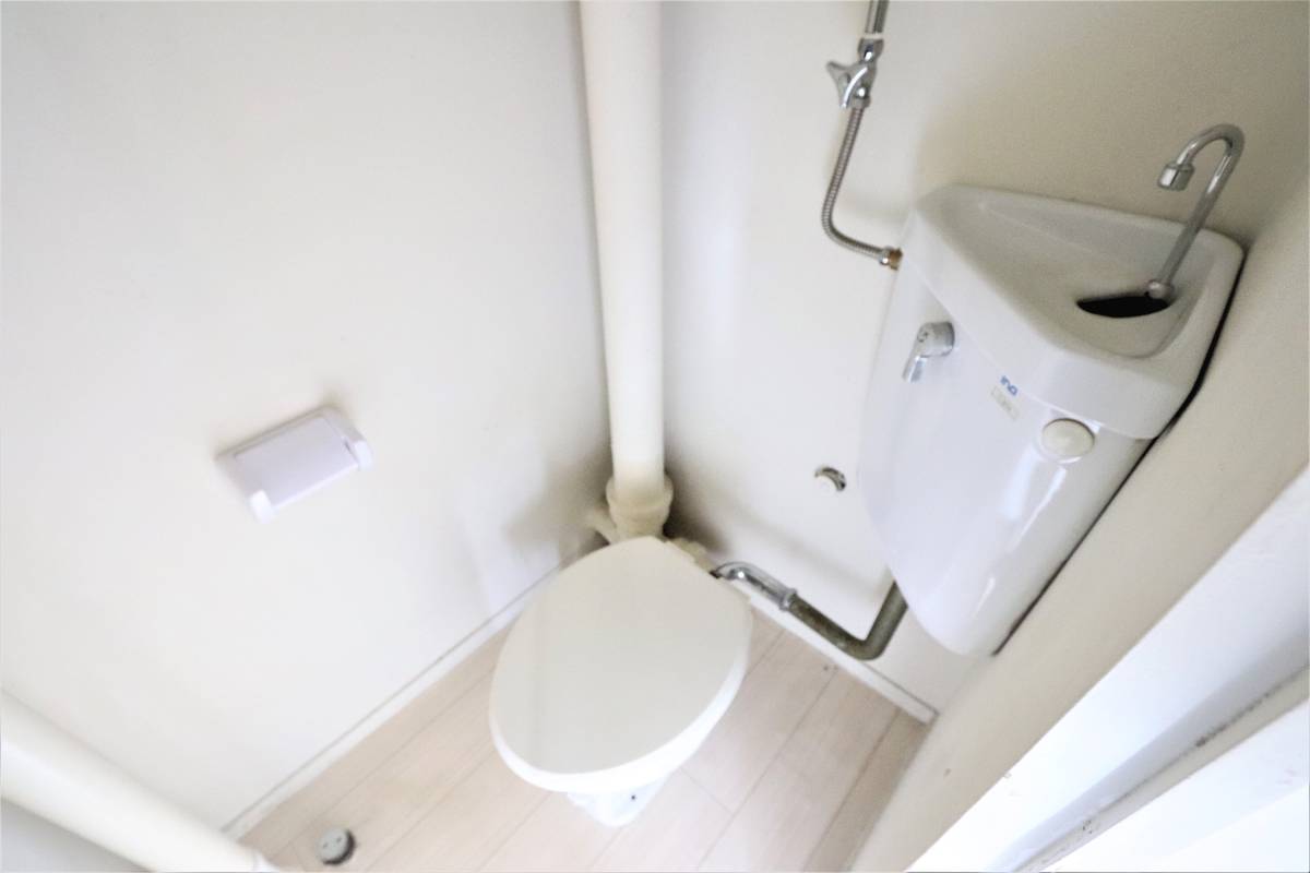 Toilet in Village House Numakoyanagi in Kokuraminami-ku