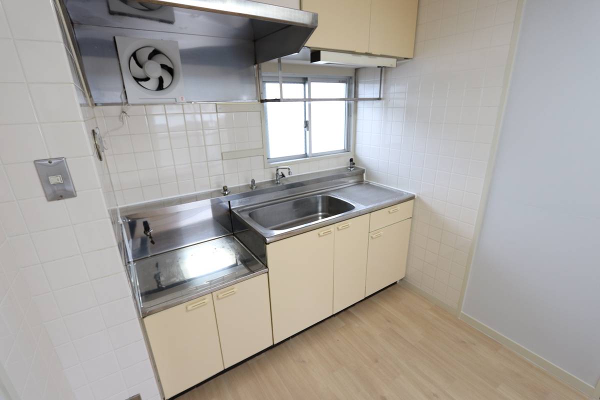 Dapur di Village House Norimatsu di Yahatanishi-ku
