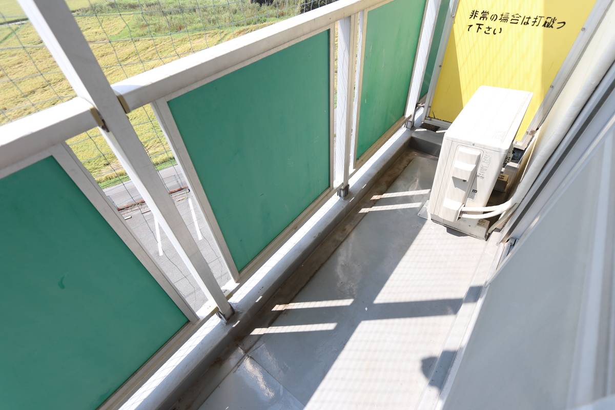 門司区ビレッジハウス畑のバルコニー