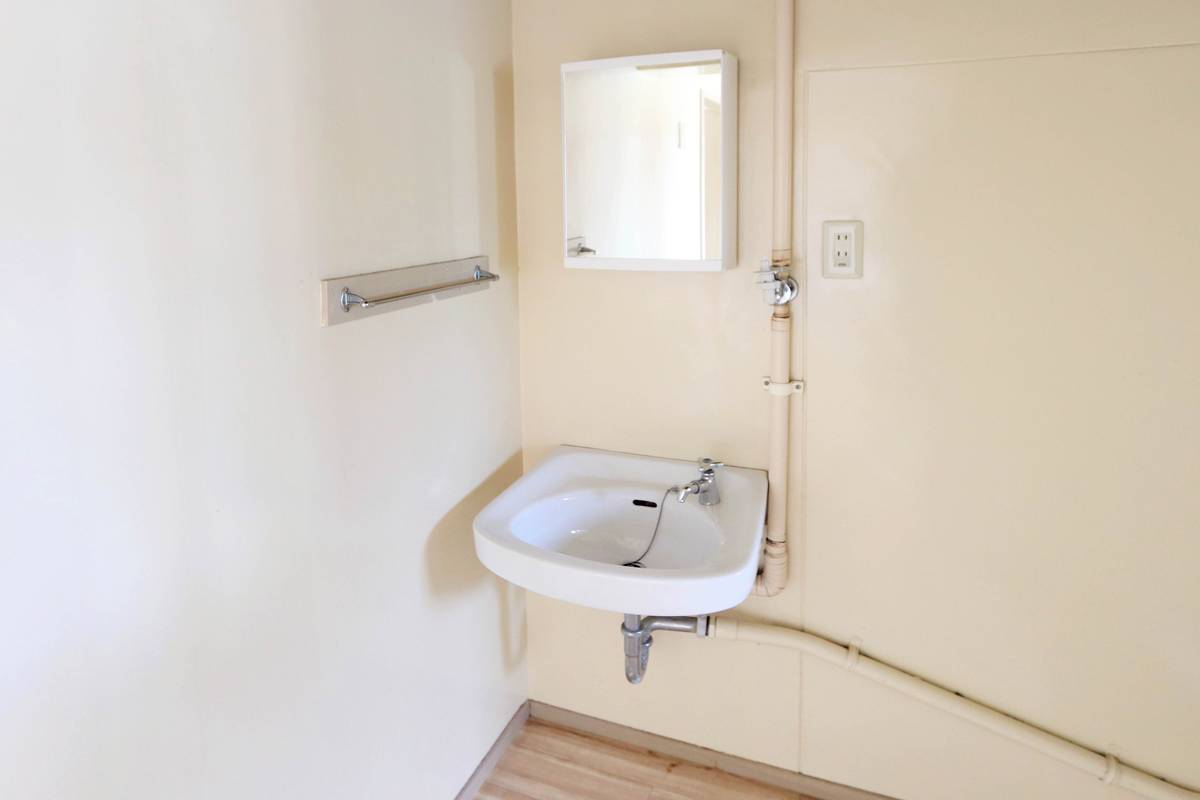 Bồn rửa mặt của Village House Imari ở Imari-shi