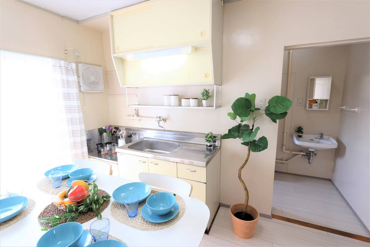 Khu vực bếp của Village House Kanda ở Miyako-gun