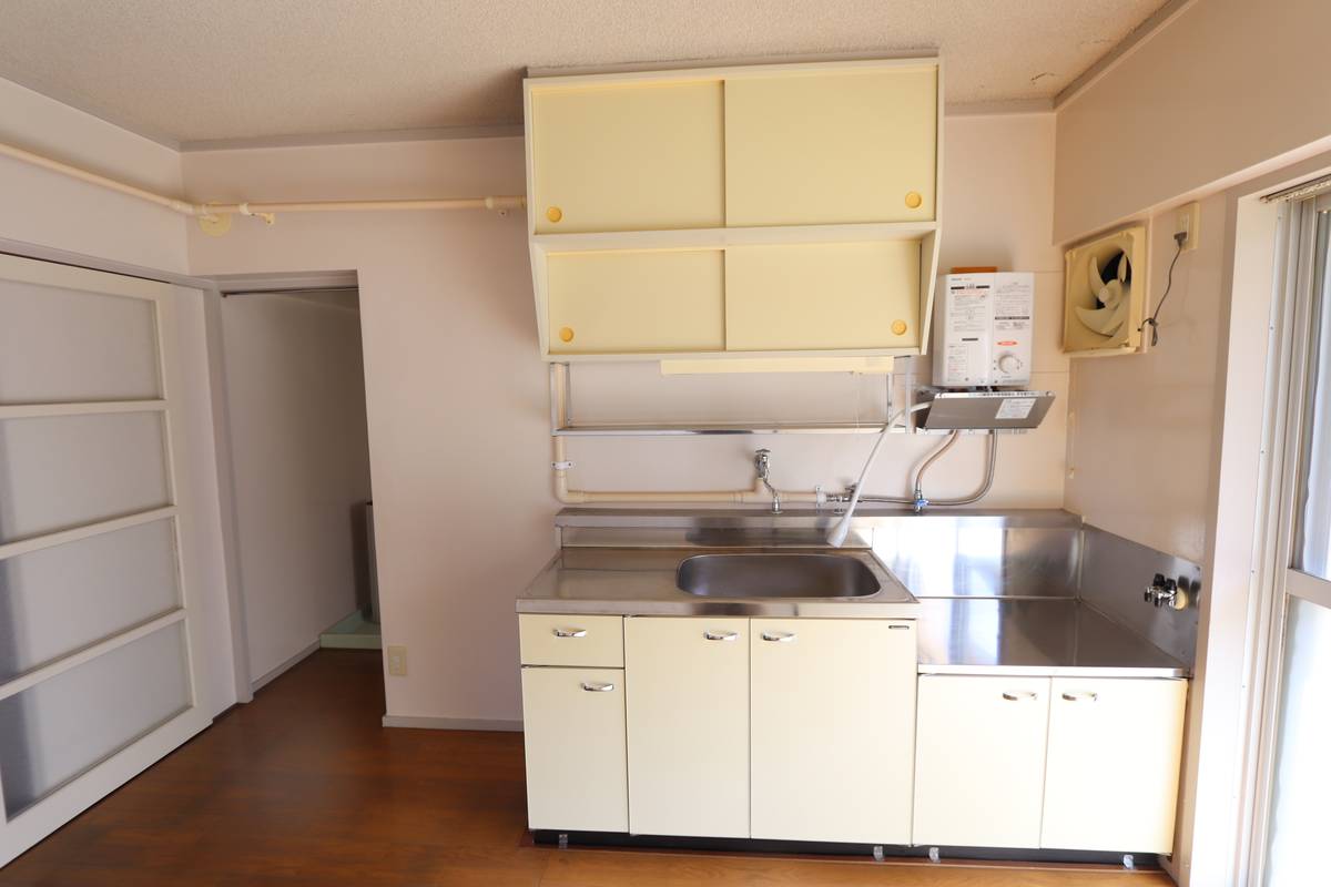 Kitchen in Village House Saza in Kitamatsuura-gun