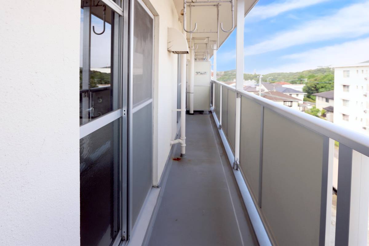 Balkon di Village House Wakaba 2 di Isahaya-shi