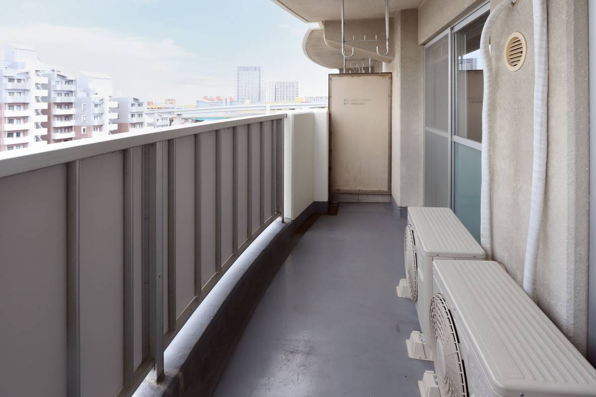 Balcony in Village House Kashiihama Tower in Higashi-ku