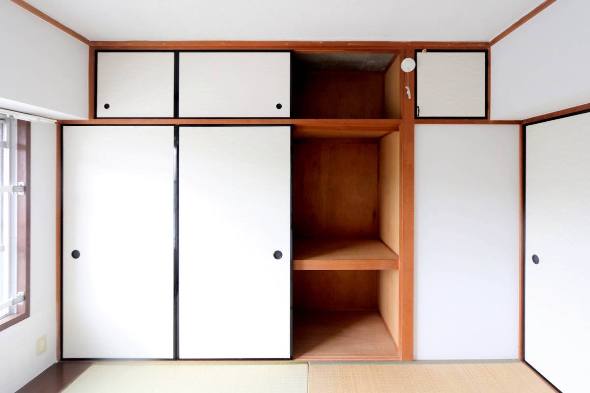 Khu vực chứa đồ của Village House Nougata Higashi ở Nogata-shi