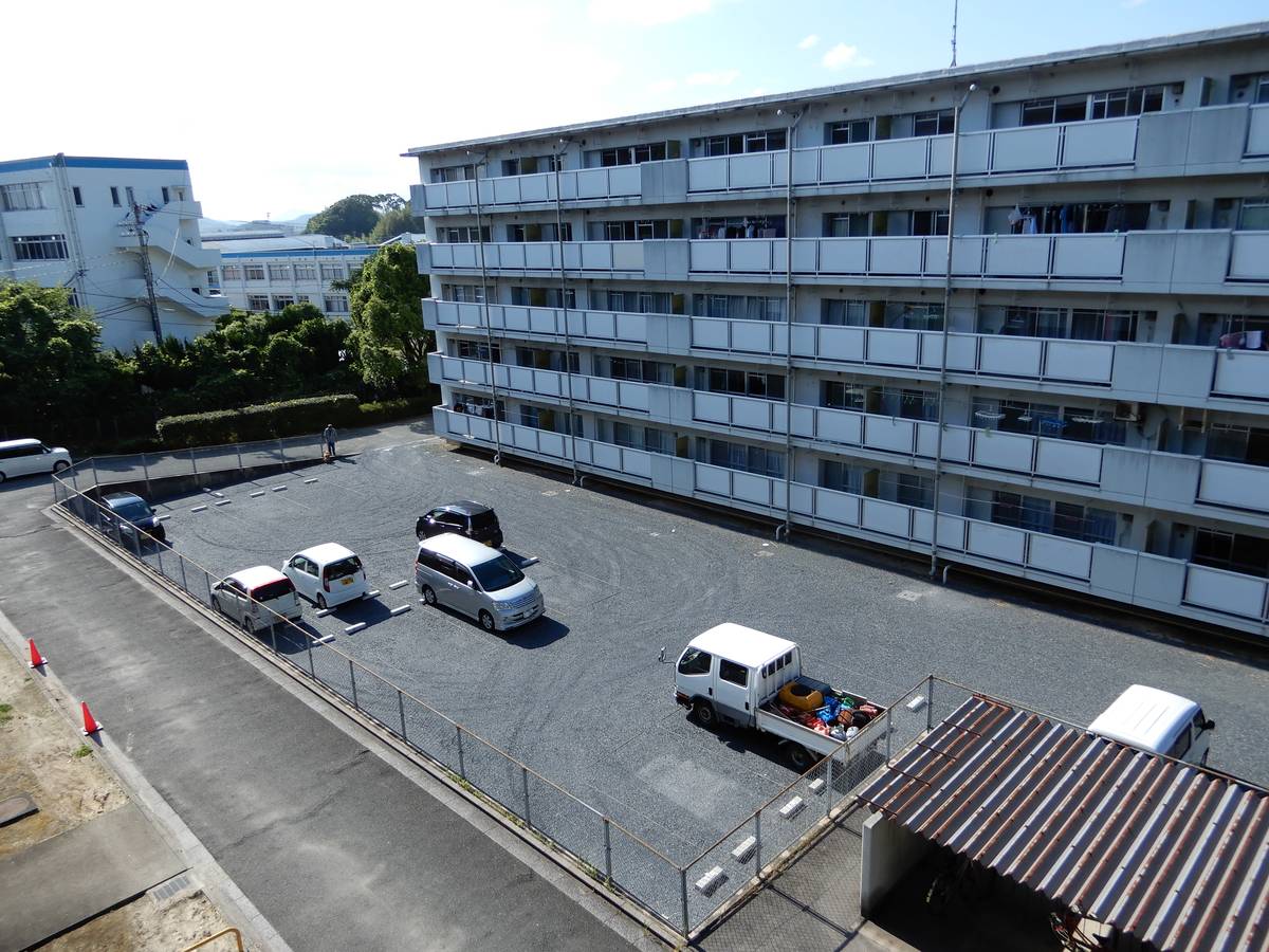 Pemandangan dari Village House Nougata Higashi di Nogata-shi