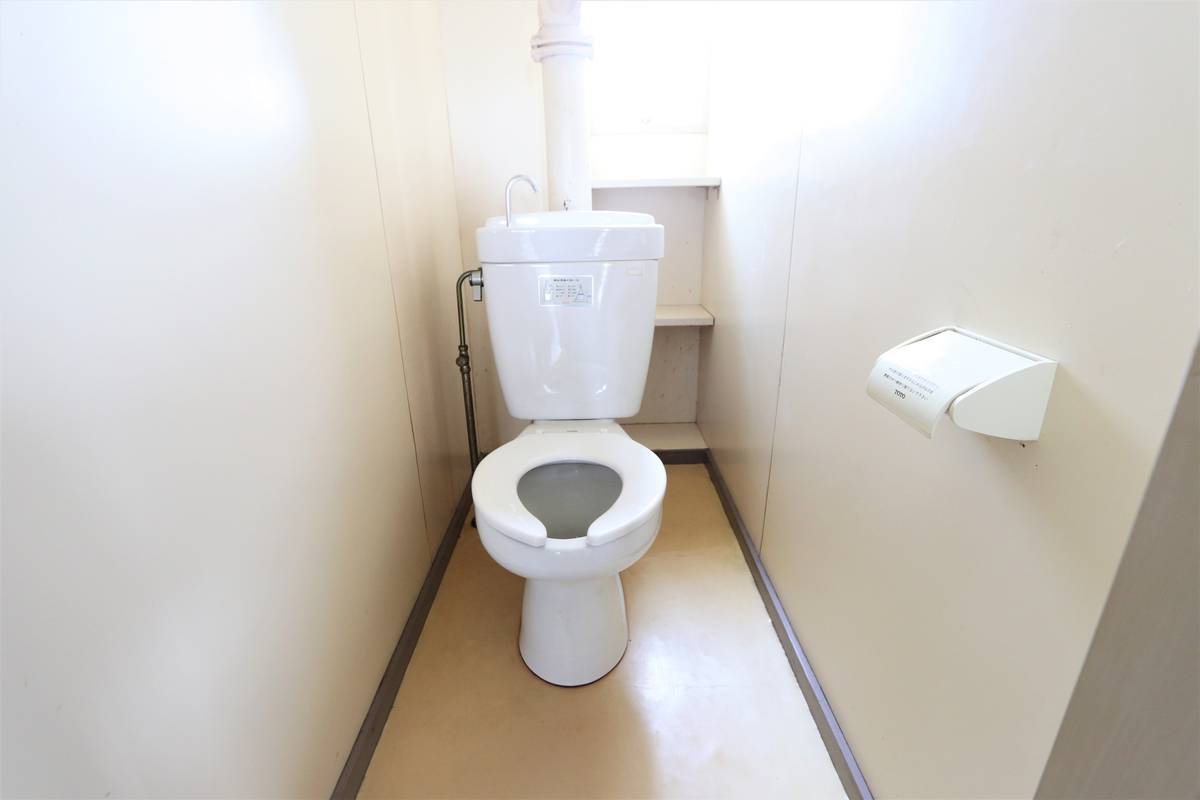 Toilet in Village House Sencho in Yatsushiro-shi