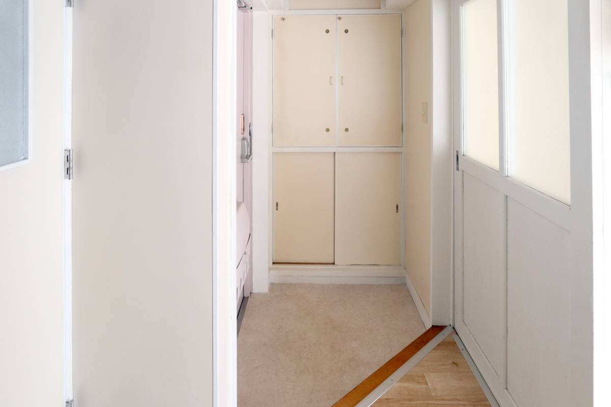 八代市ビレッジハウス千丁の玄関