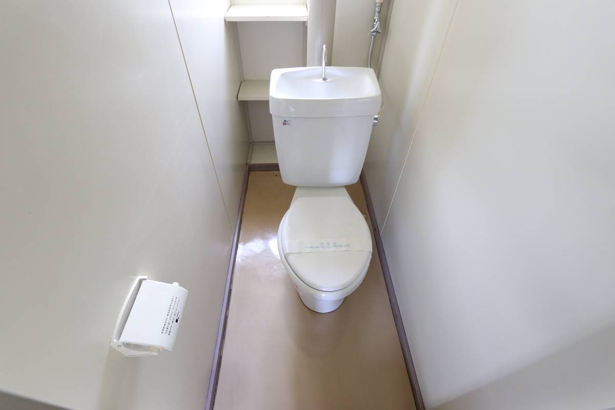 Toilet in Village House Yamato 2 in Yanagawa-shi