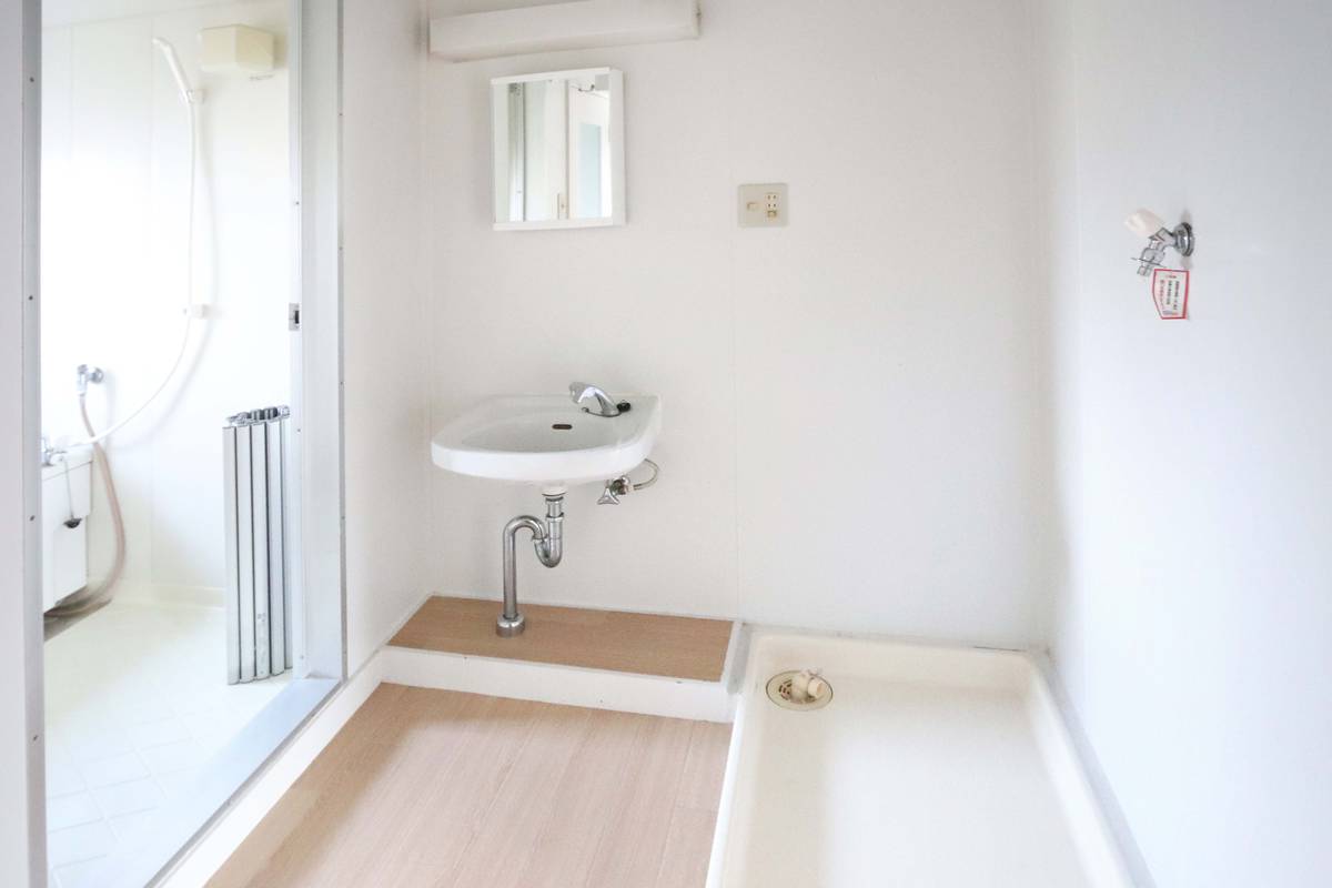 Ruang Rias di Village House Igawa di Iizuka-shi