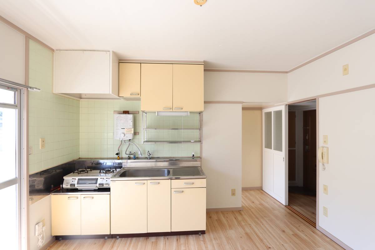 Khu vực bếp của Village House Saza Suenaga ở Kitamatsuura-gun