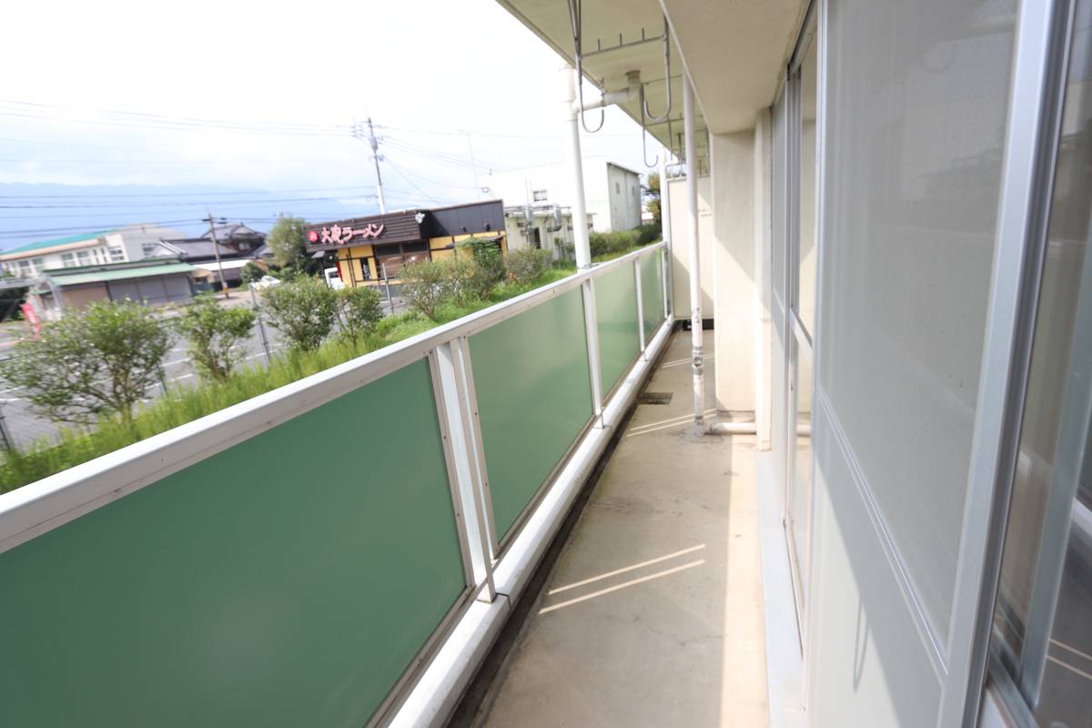 Balcony in Village House Yoshii 2 in Ukiha-shi