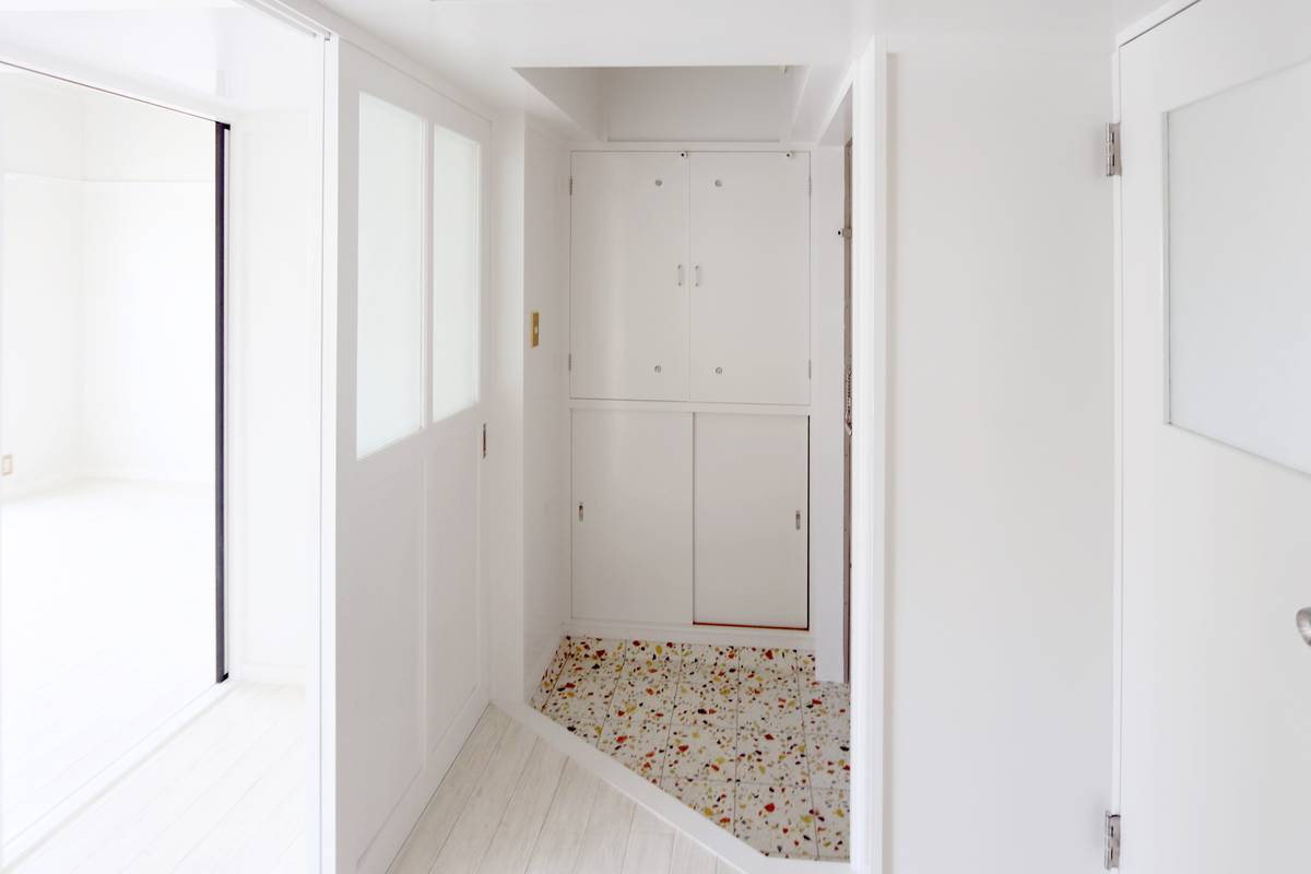 小城市ビレッジハウス牛津の玄関