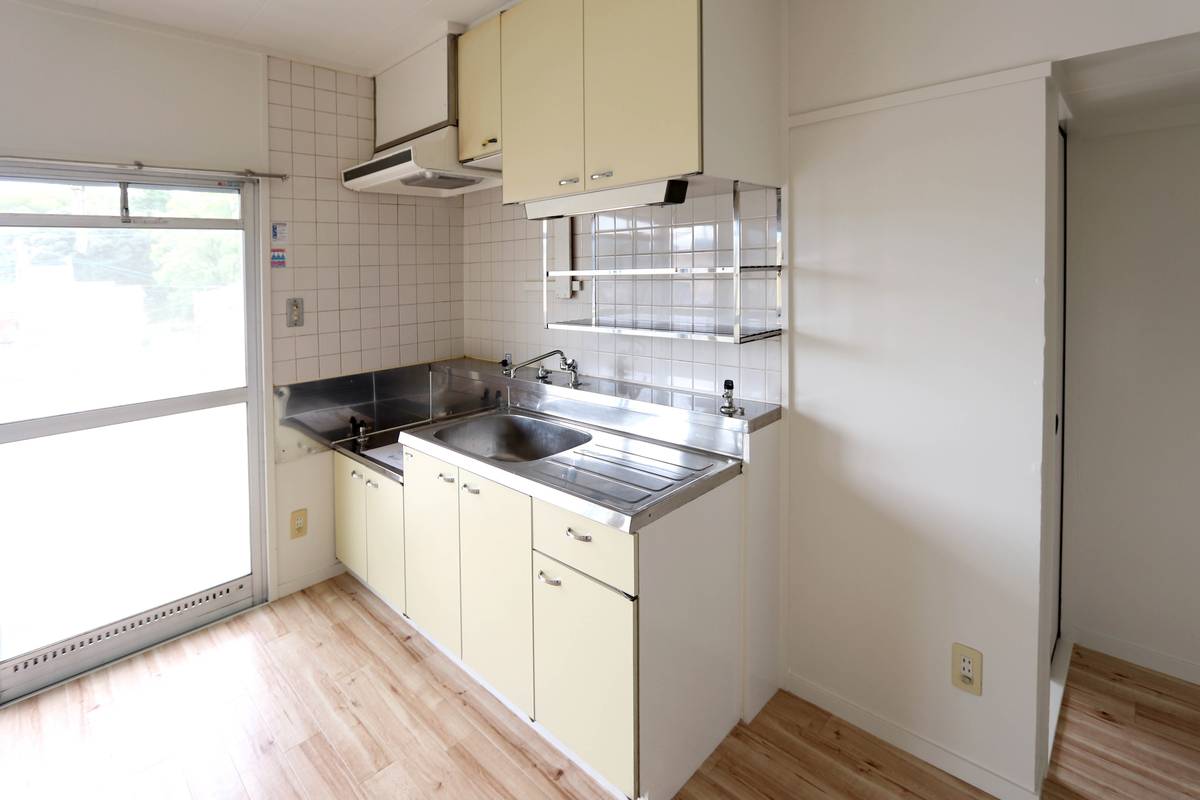 Khu vực bếp của Village House Shirakawa ở Omuta-shi