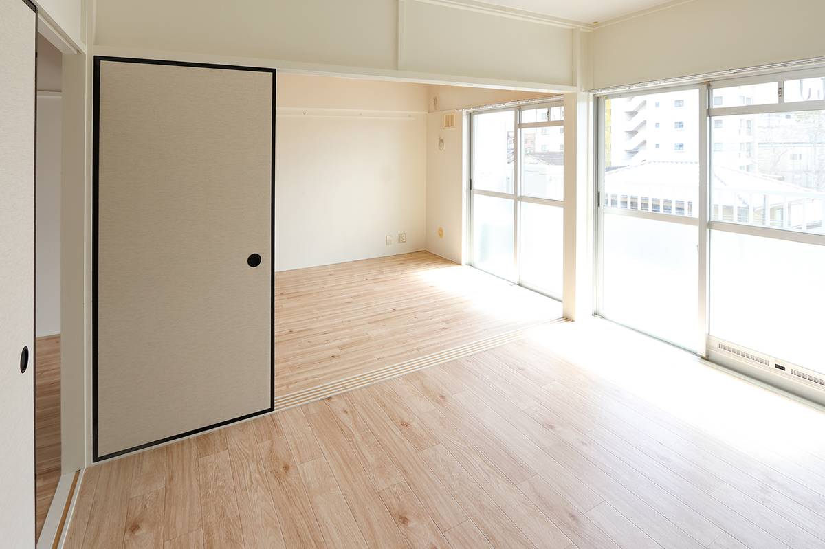 西区ビレッジハウス春日Ⅱのリビング