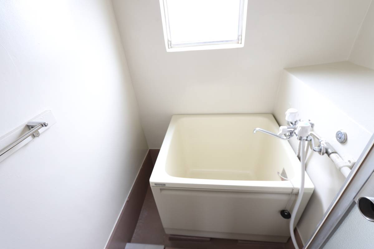 Phòng tắm của Village House Moji Shiranoe ở Moji-ku