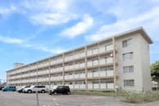 Ngoại thất của Village House Kaguraoka ở Asahikawa-shi