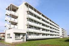 船橋市ビレッジハウス古和釜の建物外観