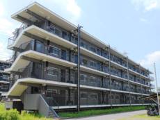 豊田市ビレッジハウス秋葉の建物外観