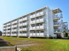 碧南市ビレッジハウス家下の建物外観