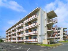 鈴鹿市ビレッジハウス磯山の建物外観