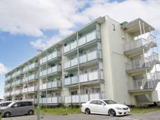 西尾市ビレッジハウス治明の建物外観