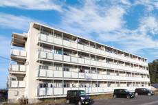 Ngoại thất của Village House TSU ở Tsu-shi