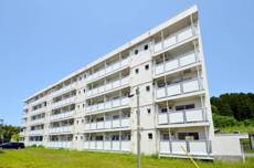 河北郡ビレッジハウス津幡の建物外観