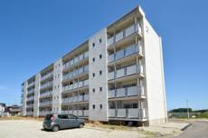 小松市ビレッジハウス軽海の建物外観